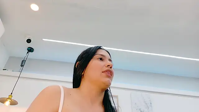 AlmaRose_ webcam