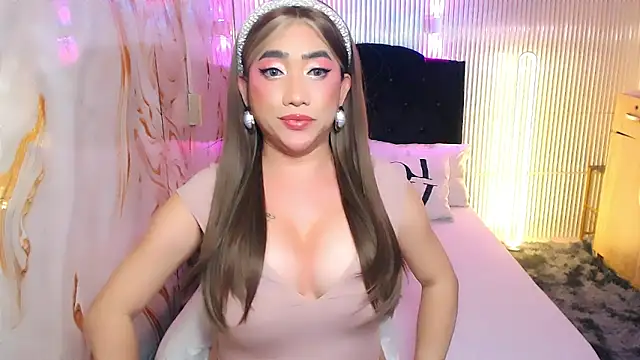 yourtsfantasybigcock - YourTsFantasyBigCock's free webcam - UK Sex Cams