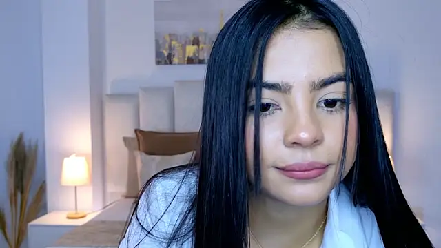 Layla_Breezee