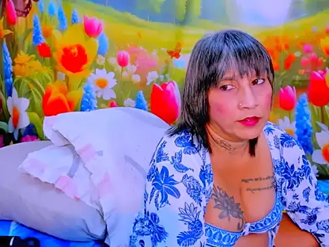 indianroxy live cam