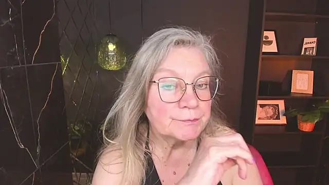 NataliMellow webcam