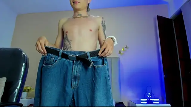Nascary_Fox webcam