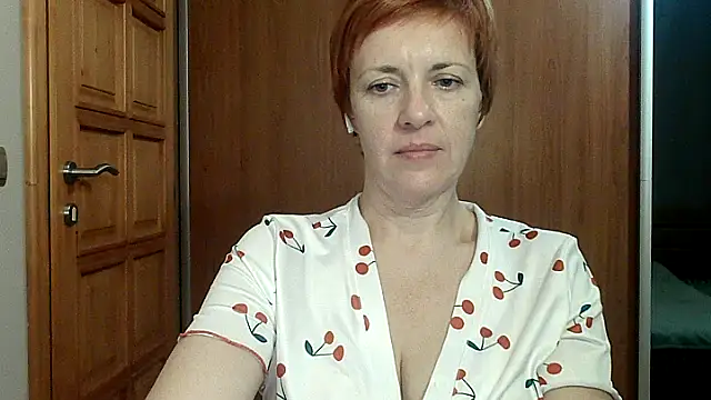 LoraLoraMay webcam