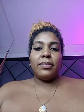 ELLA_KELLY webcam