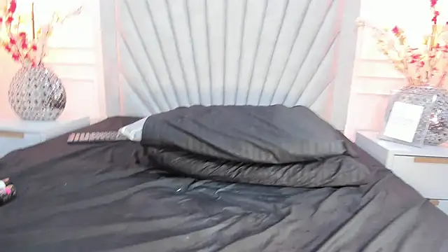 Evaa_Martinez webcam