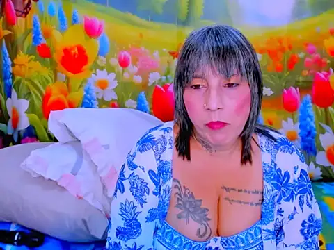 indianroxy live cam
