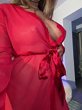 KirstieVegas