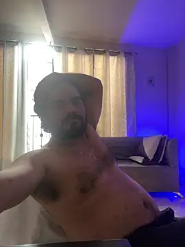 MichaelBear_21 webcam