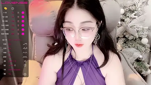 Monica-666888- webcam