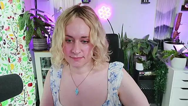 xzoeyryanx - Xzoeyryanx's free webcam - UK Sex Cams