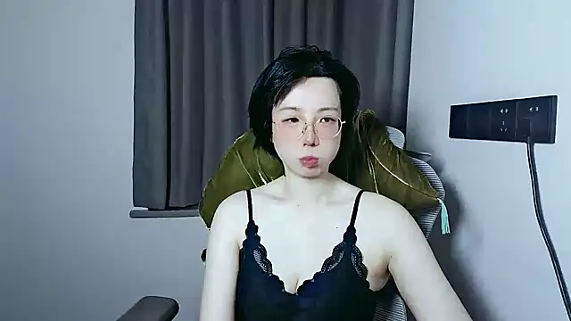 lin_lin_520_520 webcam