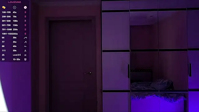 ayanovae webcam