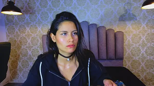 alanis_22 webcam