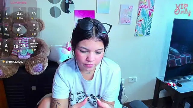 angelina_77 webcam