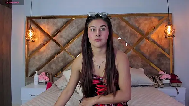 selene_evanss webcam