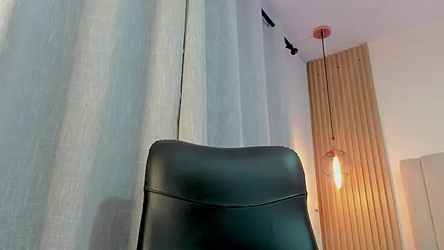 Victoria_Rosee webcam