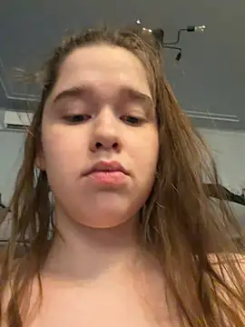 HornyGirlH webcam