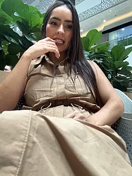 Mau_White live cam