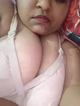 Ohh_Meena webcam