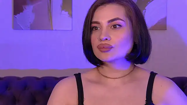 AdrianaToress webcam