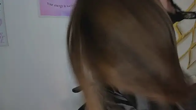 lanajones_ (F young) - wet nipples 🔥
