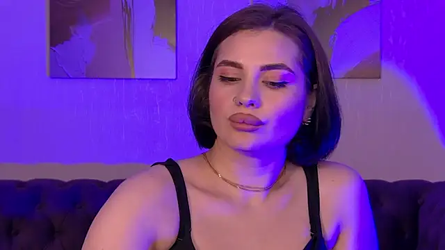 AdrianaToress webcam