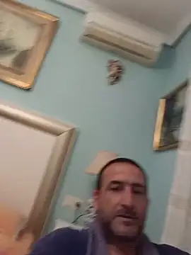 DanTrov79 webcam
