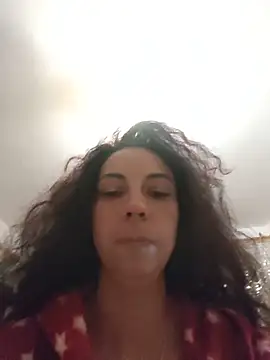 naughty69curls live cam