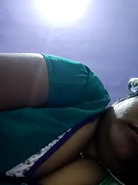 yamini1431 live cam