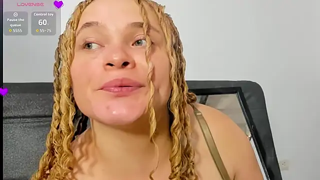 Cherrysweetyx webcam