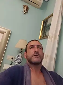 dantrov79 (Ask my age) - Play with menù.... Cum at goal 🥍 🥅