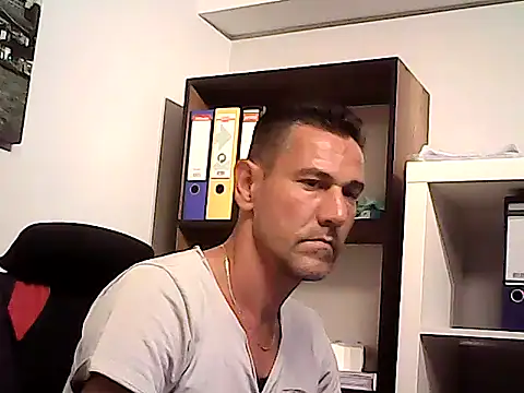 mastercharisma35 webcam