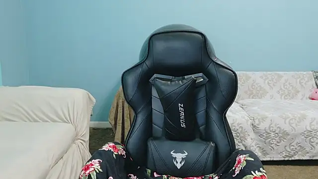 TreeJeanne webcam