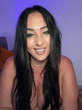 TiffanyRoxx's Live Sex Cam Show