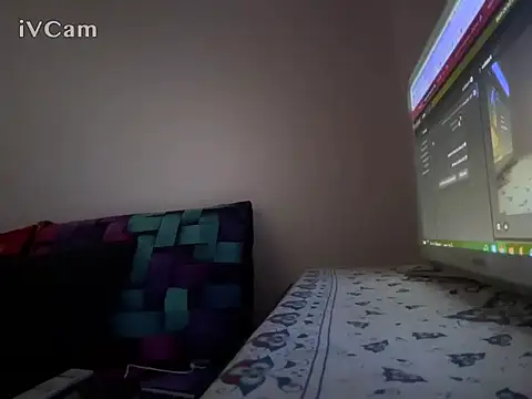 PierPesaroX live cam