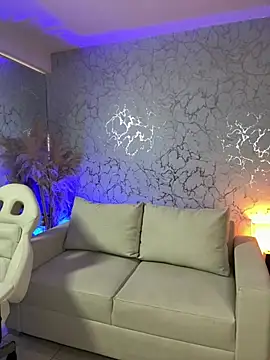 Yelena_Miller1 webcam