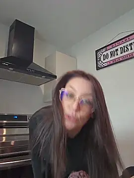 LilyOrion webcam