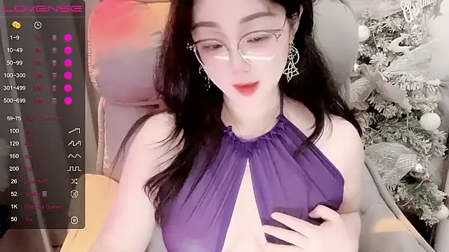 Monica-666888- webcam
