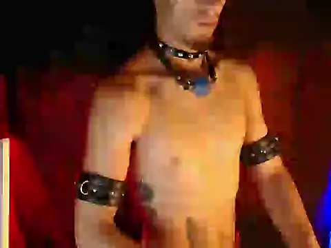 dark_men1 webcam