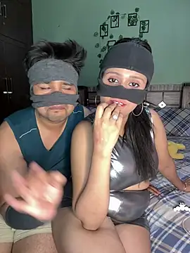 Model_bhabhi_couple webcam