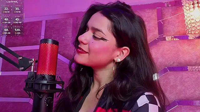 ValerieKay_ webcam