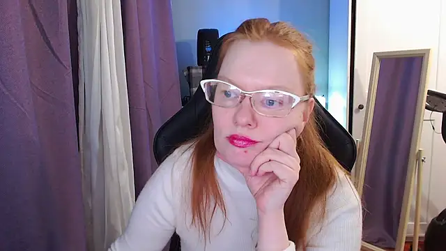 Lady_Inari webcam
