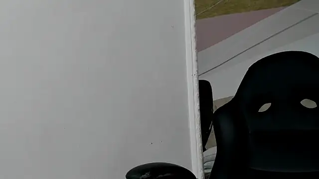 CarolineFyre webcam