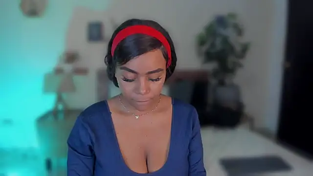 YariRose webcam