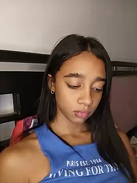 Zoe_Sweett18 webcam