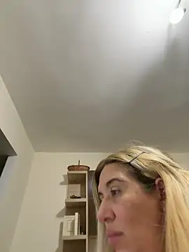 TheeaBlanco webcam