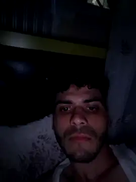 Handsomeboy3344 webcam