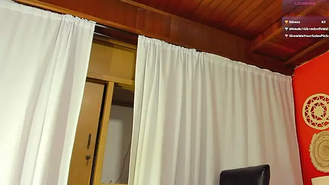 NikollSalas webcam