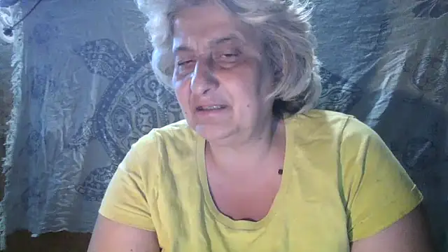 ExquisiteMature webcam