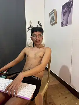 asian_darlingcummersxXx webcam
